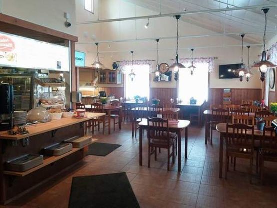 Kahvila-ravintola Tuli-Tauon sisätilat